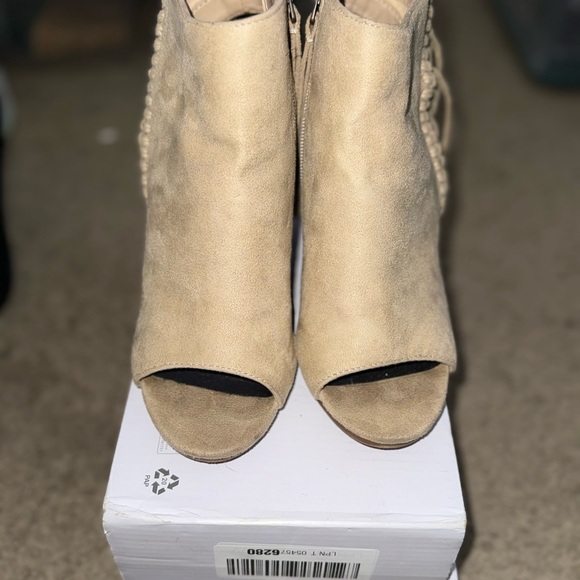 Coconuts by Matisse Tan Fringe Ankle Booties - Picture 4 of 5